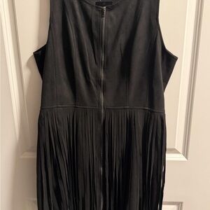 Elegant Black Sleeveless Dress